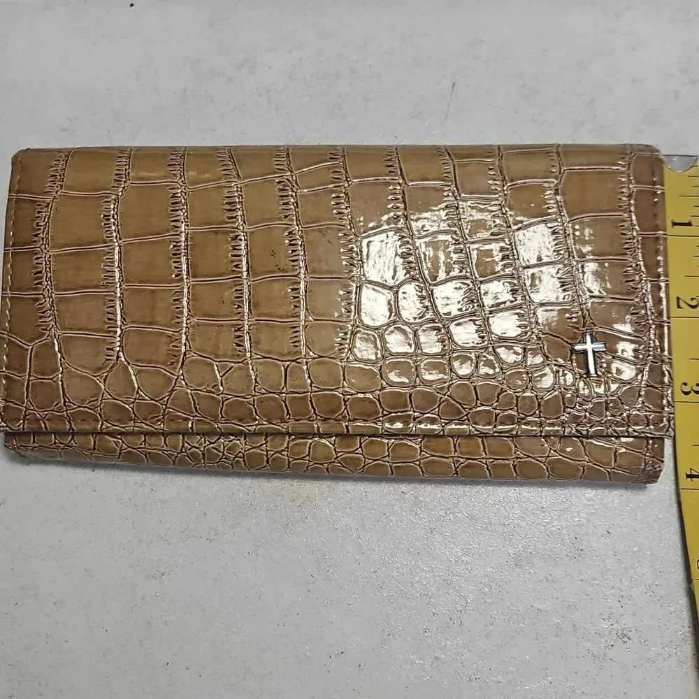 The Metropolitan Tan Crocodile-Embossed Women's Clutch